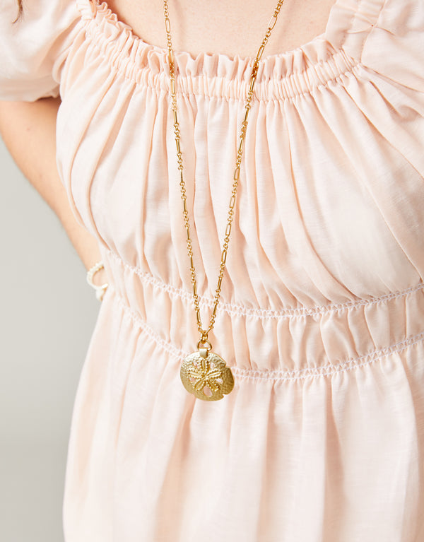 Sea La Vie Necklace 18" Treasured/ Sand Dollar