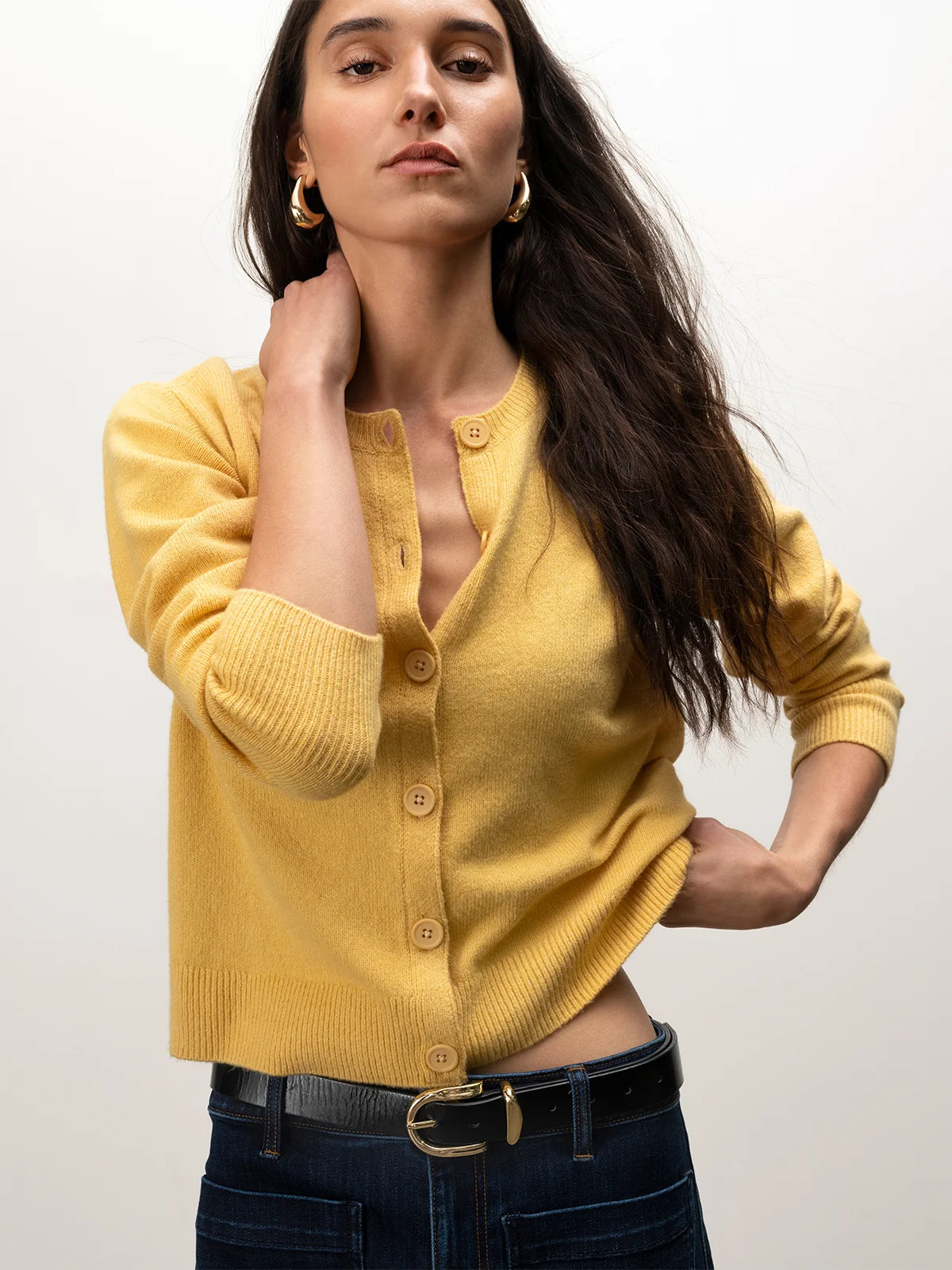 MUST-HAVE CARDIGAN