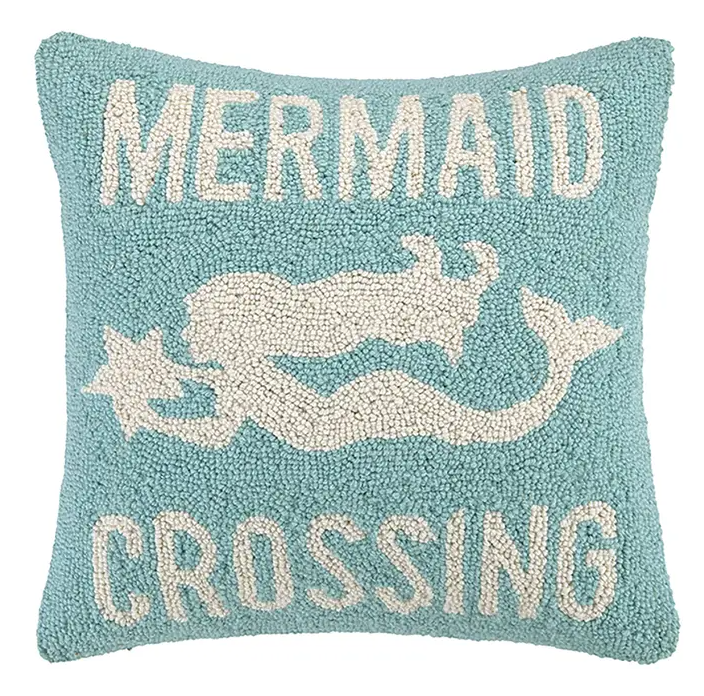 Wool Hook Accent Pillow 18x18