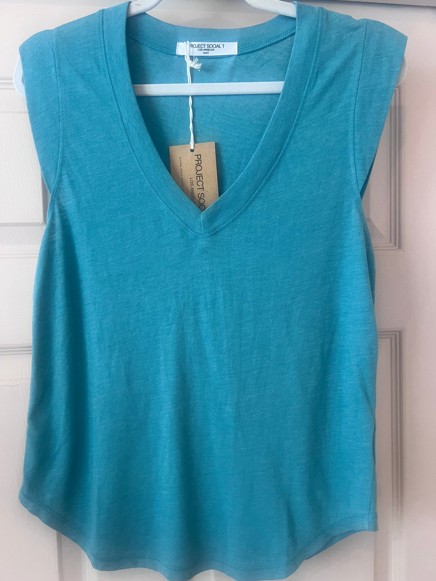 RUE V-NECK TANK