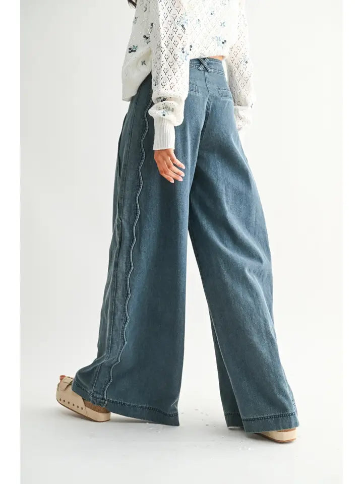 Wide-Leg Stretchy Denim Trousers