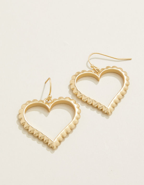 Scalloped Heart Earrings Gold