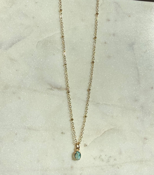 Oval Set Stone Necklace