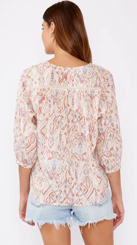 Ikat print 3/4 sleeve blouse