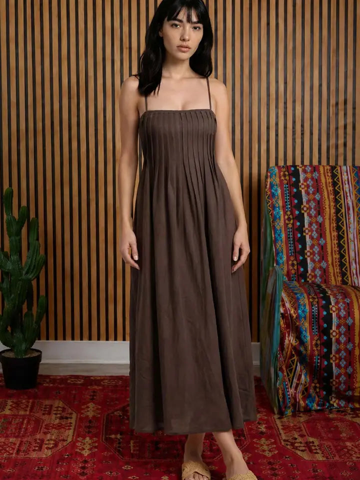 Pintuck Detail Spaghetti Strap Midi Sundress