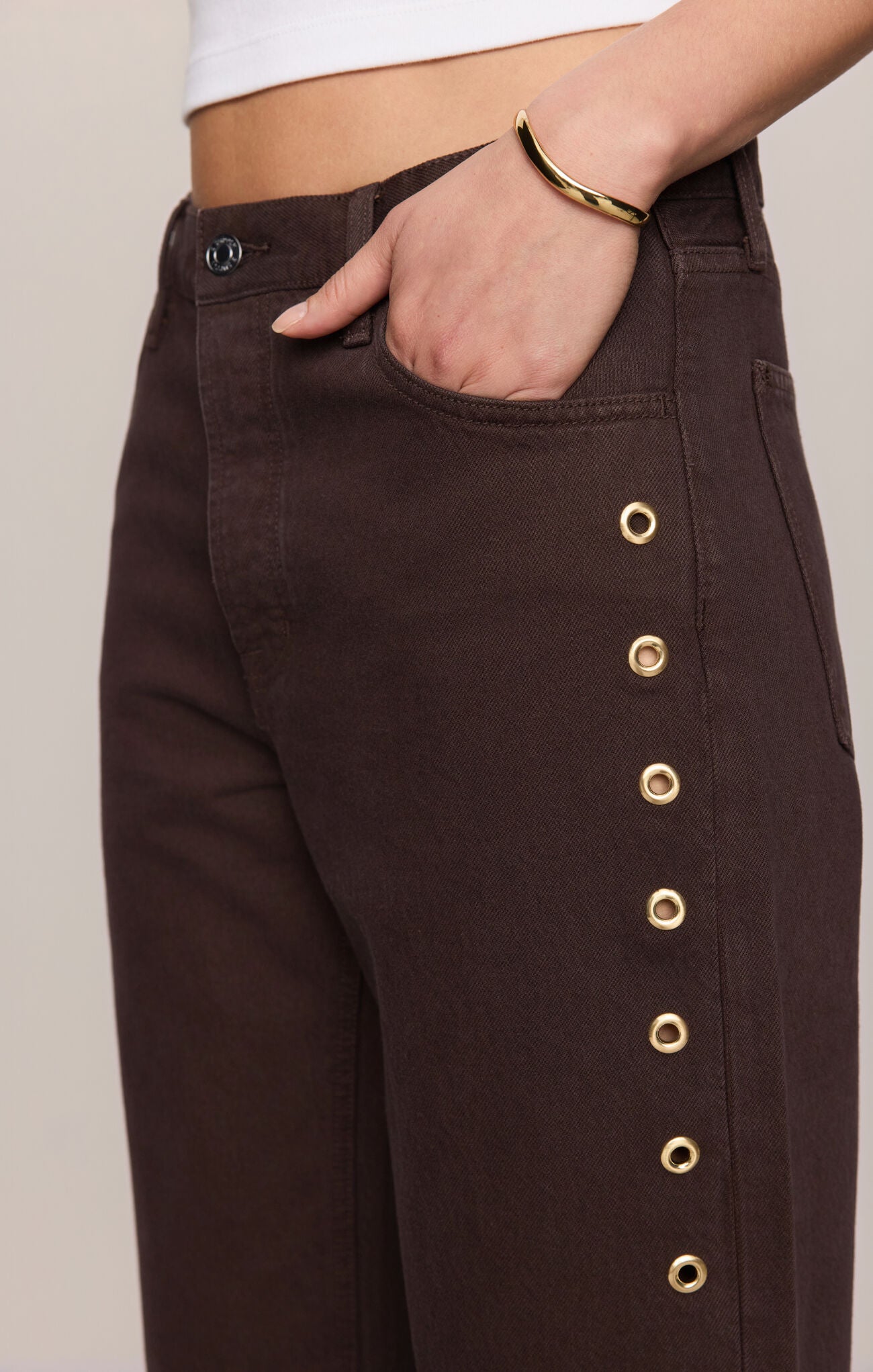 THE OFF DUTY BOWED ANKLE JEAN